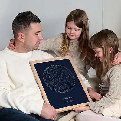 IT_02_Mappa-stellare-con-dettagli-in-lamina-d’oro